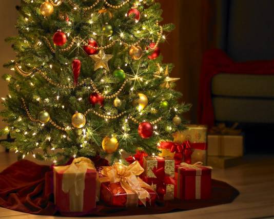 Какие подарки к новому году принесет Дед Мороз детям?