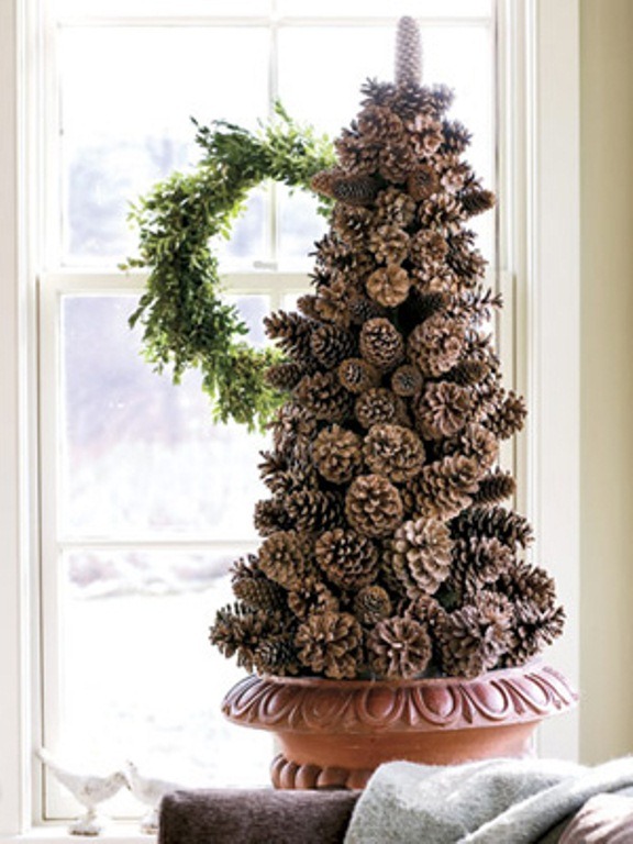 awesome-traditional-christmas-tree-alternatives-19
